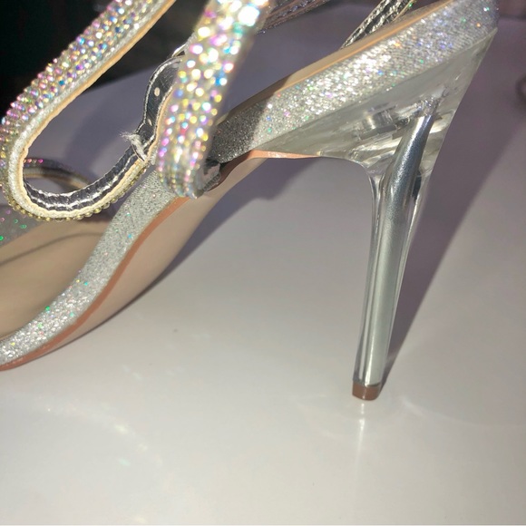 🤍 Aurora Rhinestone Heels 🤍 - Picture 4 of 6